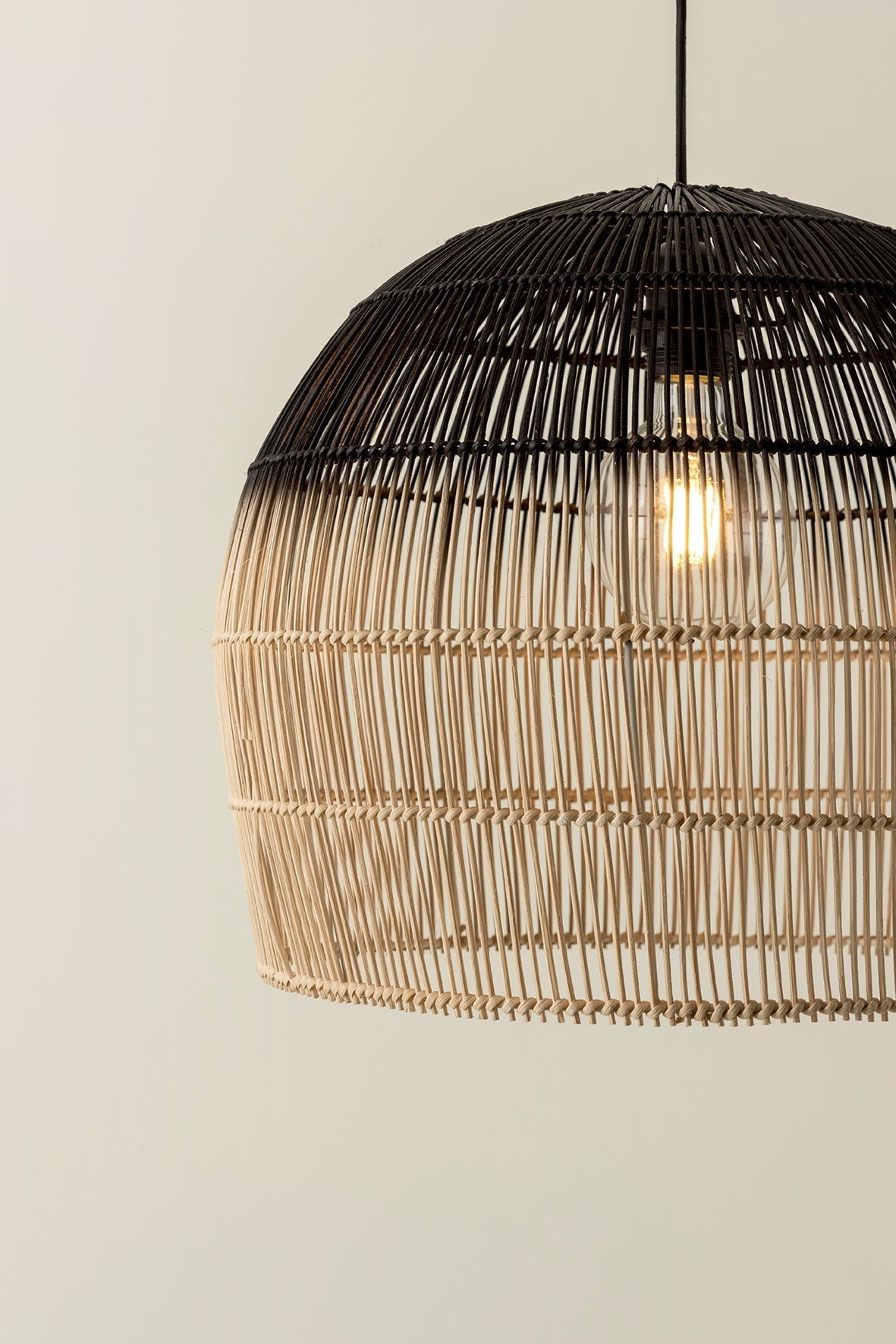 Bilu - black and natural ombre pendant light