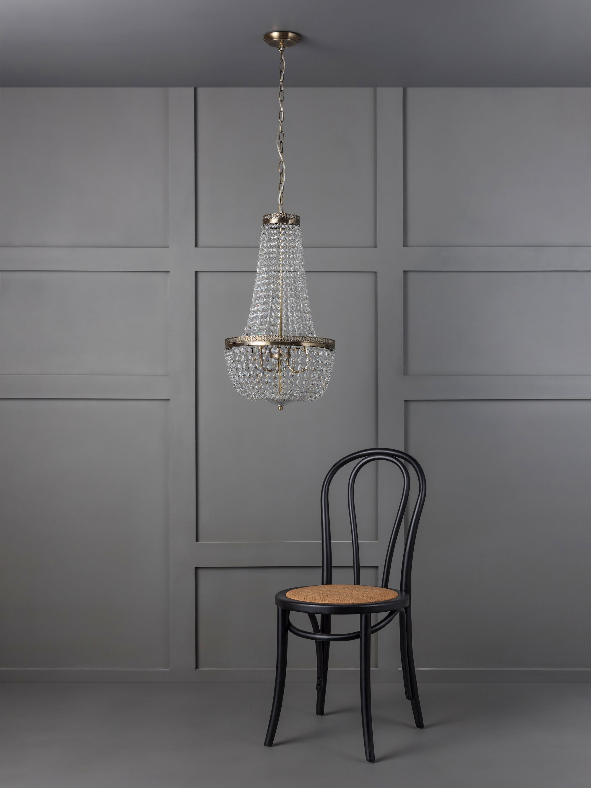 Pioni - 3 light antique brass crystal glass chandelier