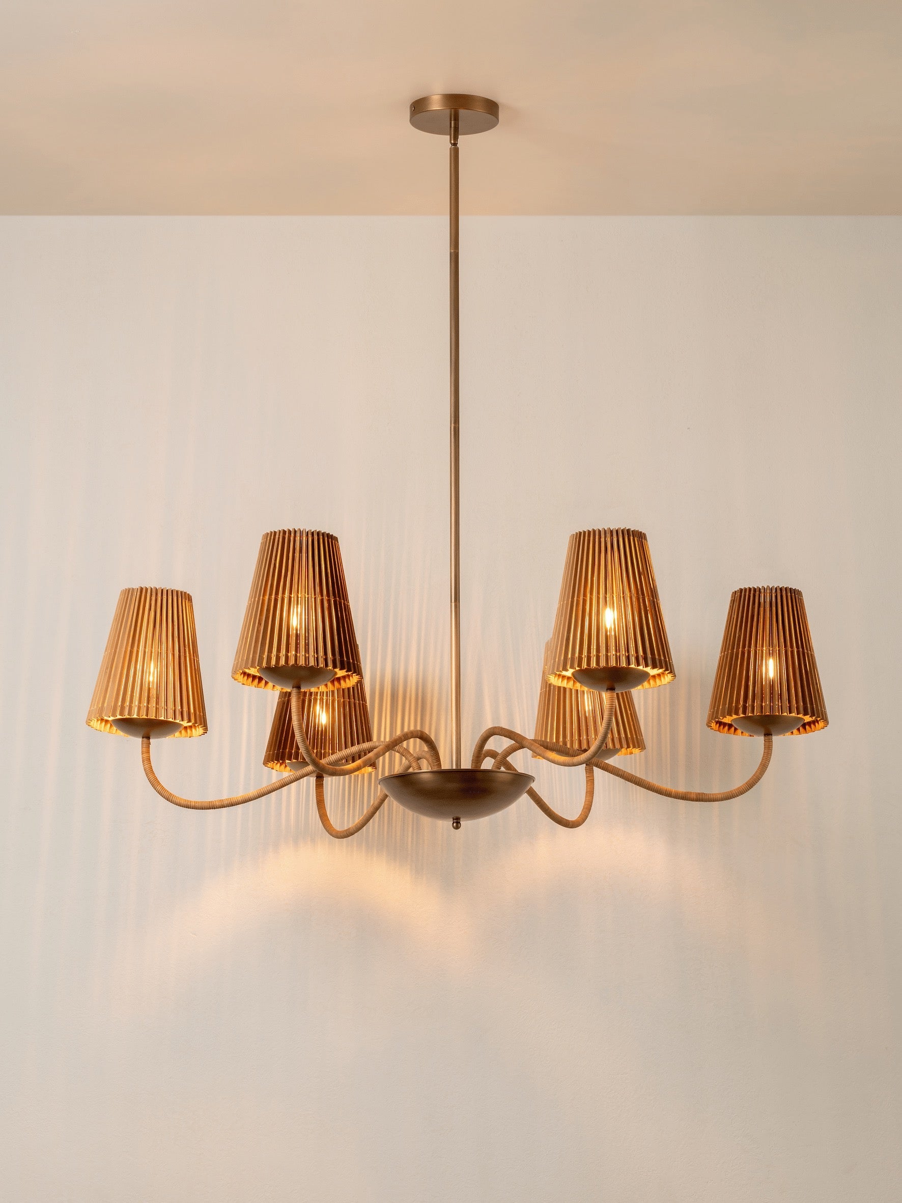 Bandua chandelier