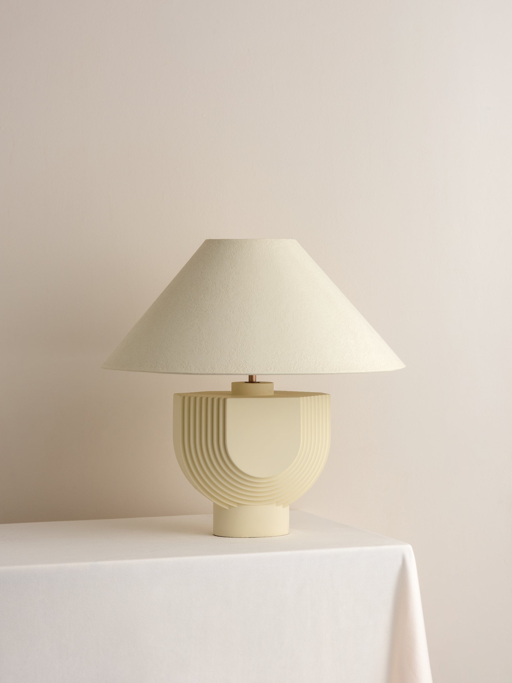Edition 1.3 - concrete table lamp - base only